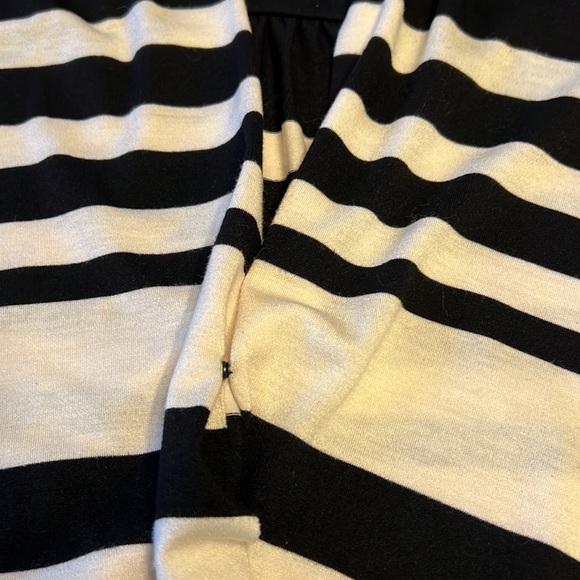 Anthropologie Deleta black and cream stripe wrap front three quarter top size XS - Picture 7 of 10